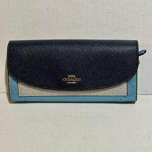 Coach Women's Blue and Silver Wallet
